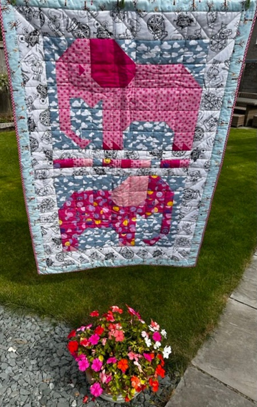 Pink Elephant quilt 