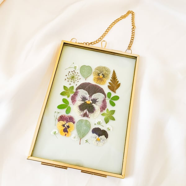 Real Pressed Flower Hanging Frame Dried Flower Gift for Anniversary, Birthday