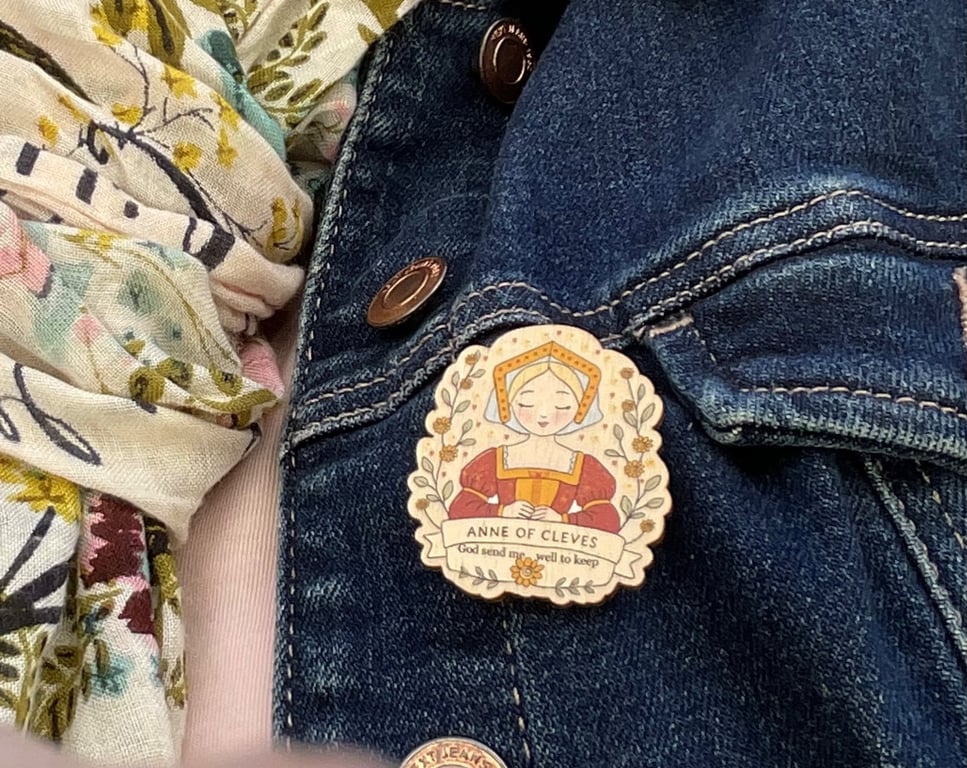 Anne of Cleves Wooden Pin Badge - Tudor Queen Pin - Six Wives of Henry VIII Gift