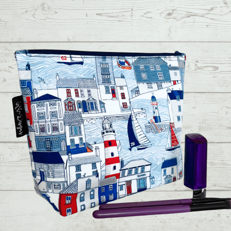 Makeup bags,waterproof lined, harbour print 
