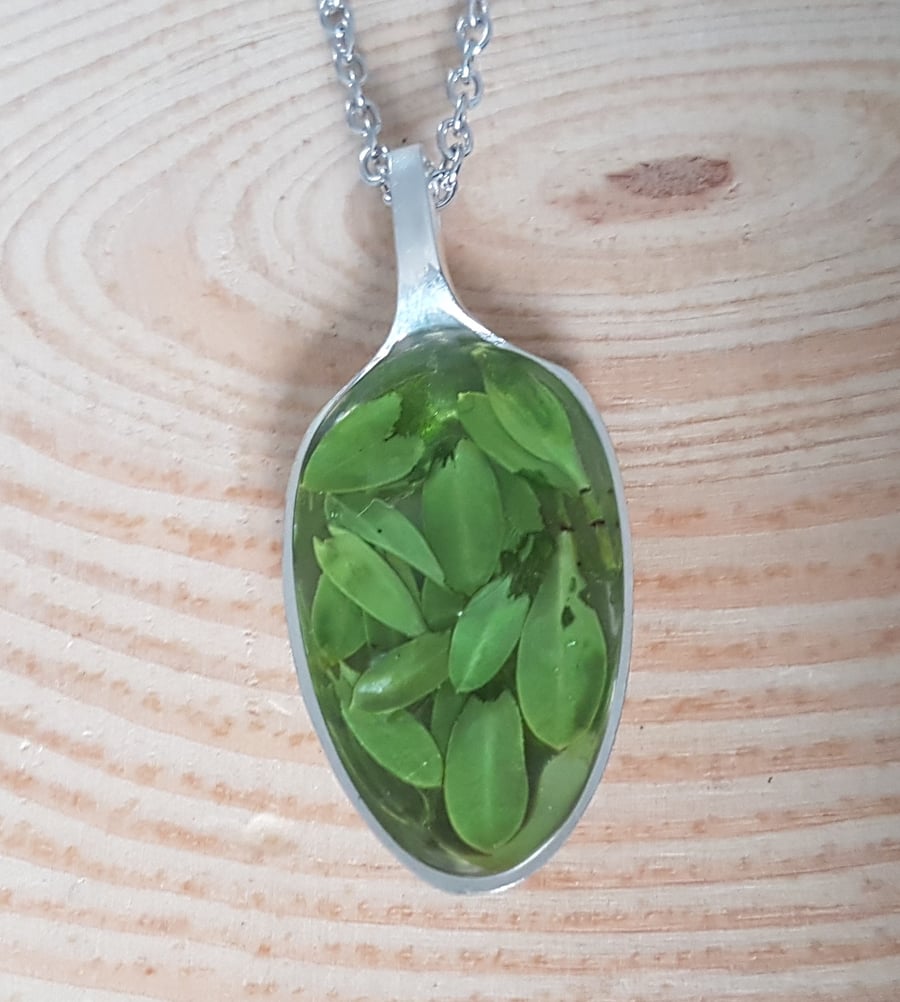 Upcycled Silver Plated Leaf Filled Spoon Necklace SPN041704
