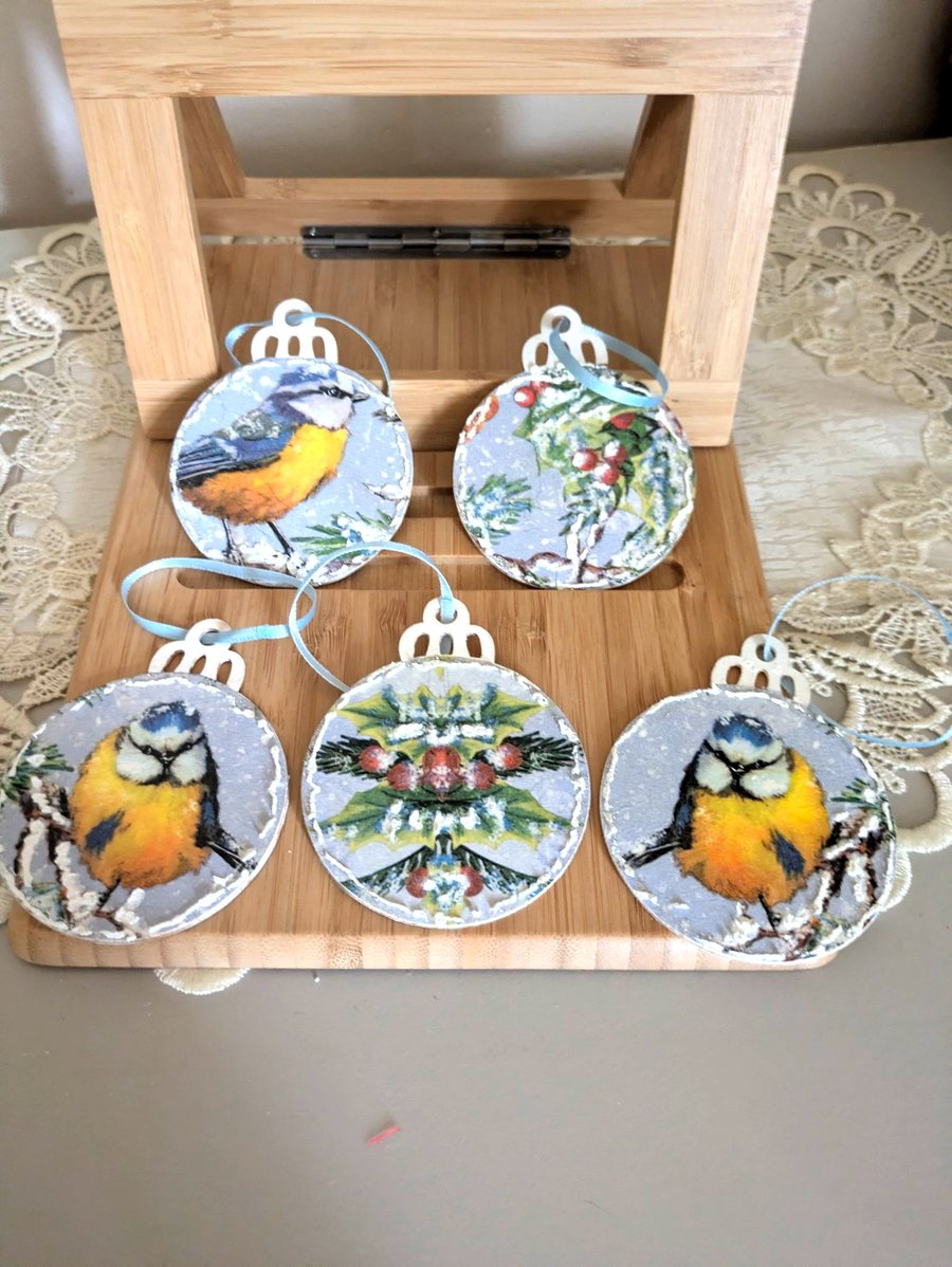 Decoupage set of 5 christmas tree medalions - Folksy