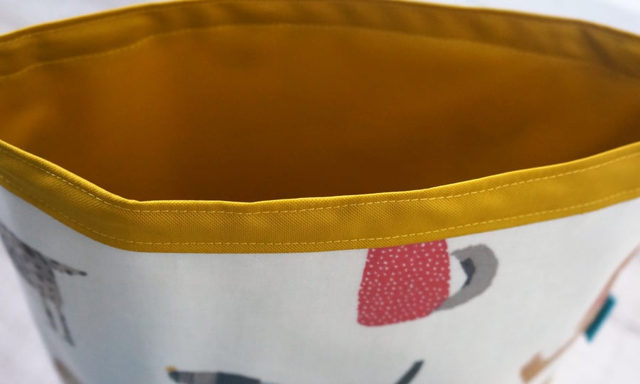 Oilcloth Storage Bag in Woof Woof Doggy Design