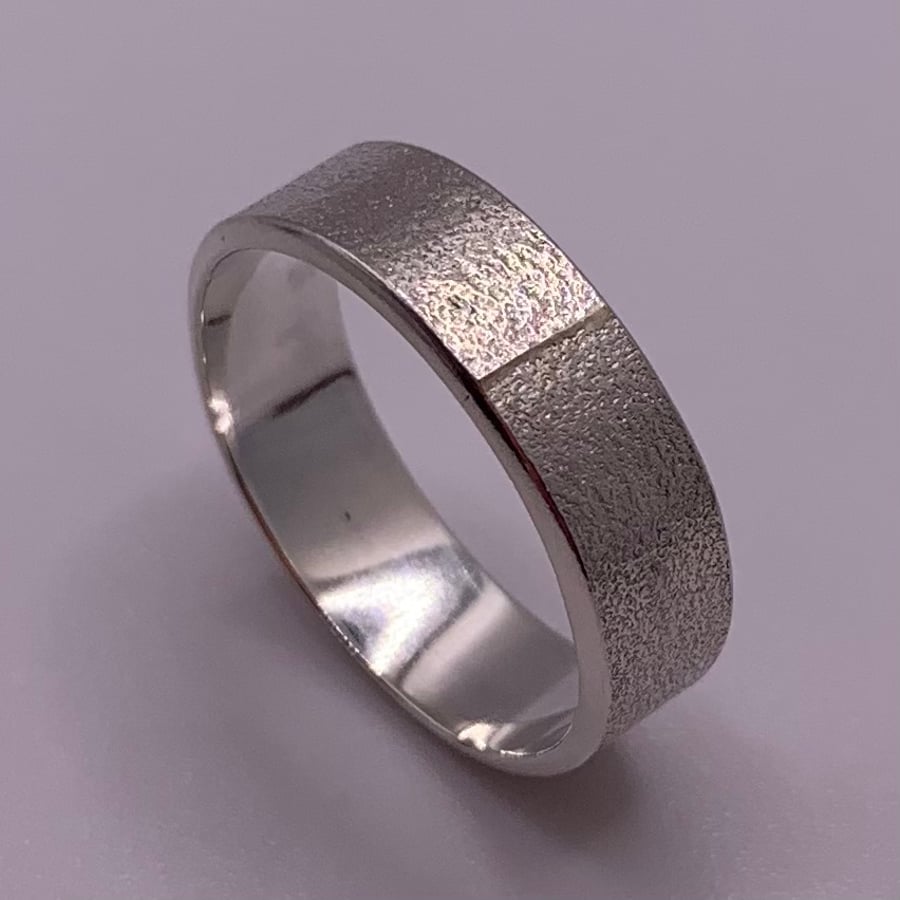 Silver Band Ring