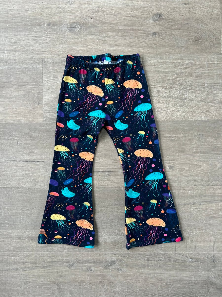 Jellyfish Kick Flare Leggings 3 & 6 years left