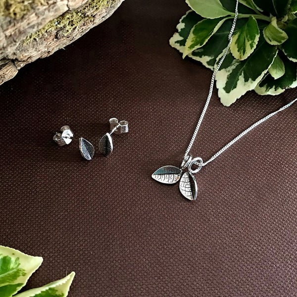 Handmade Silver Twin Leaf Necklace and Earring Set