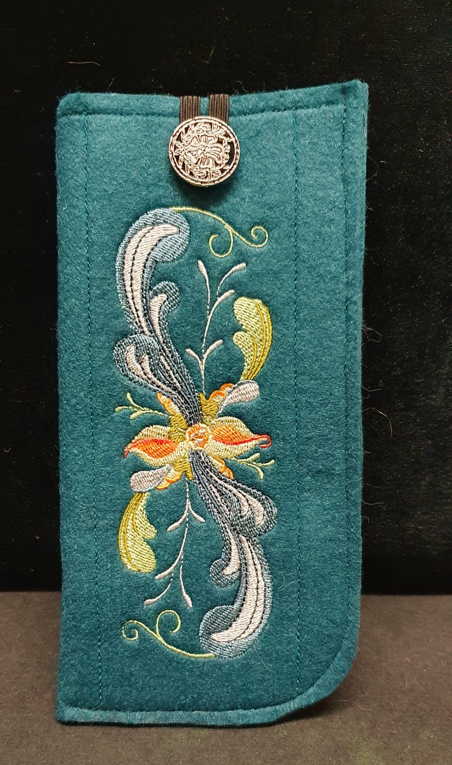 Rosemaling flower Glasses Case