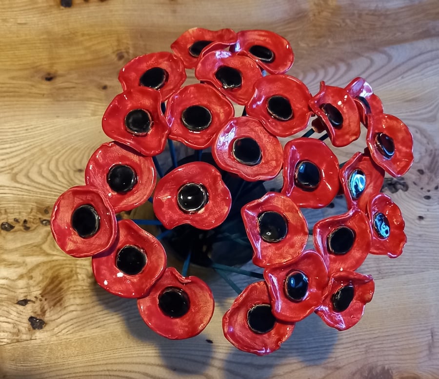 Ceramic poppy flowers 