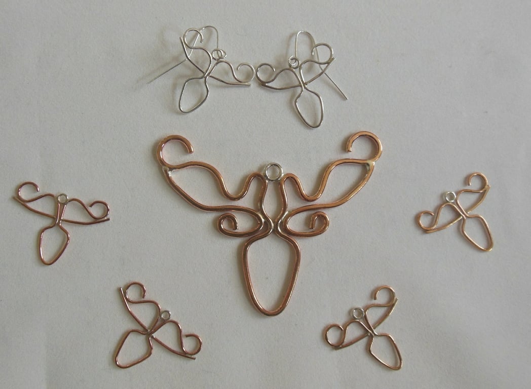 Silver stag head earrings