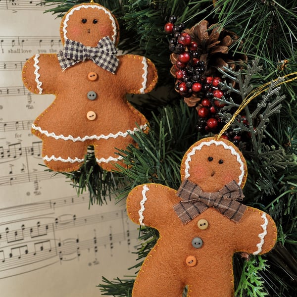 Ginger Cookies Tree Hangers Felt Pattern - Christmas Decorations