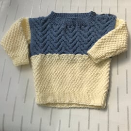 Cream and denim blue textured jumper