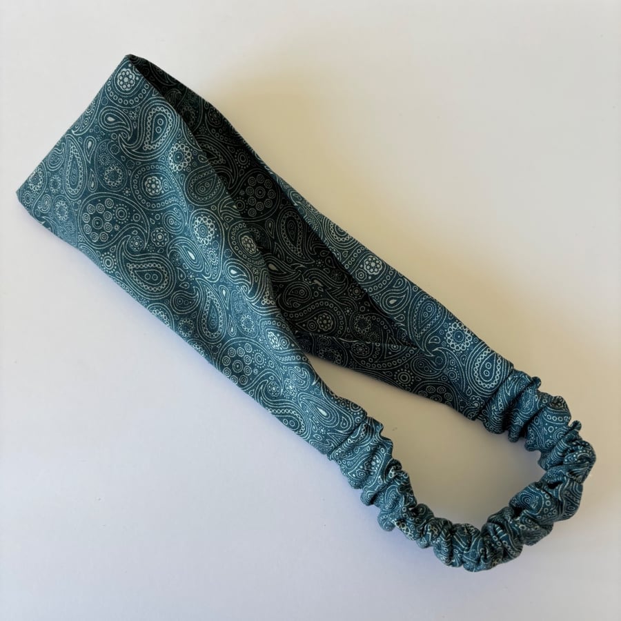 Cotton wide flat headband, yoga headband, in blue paisley print