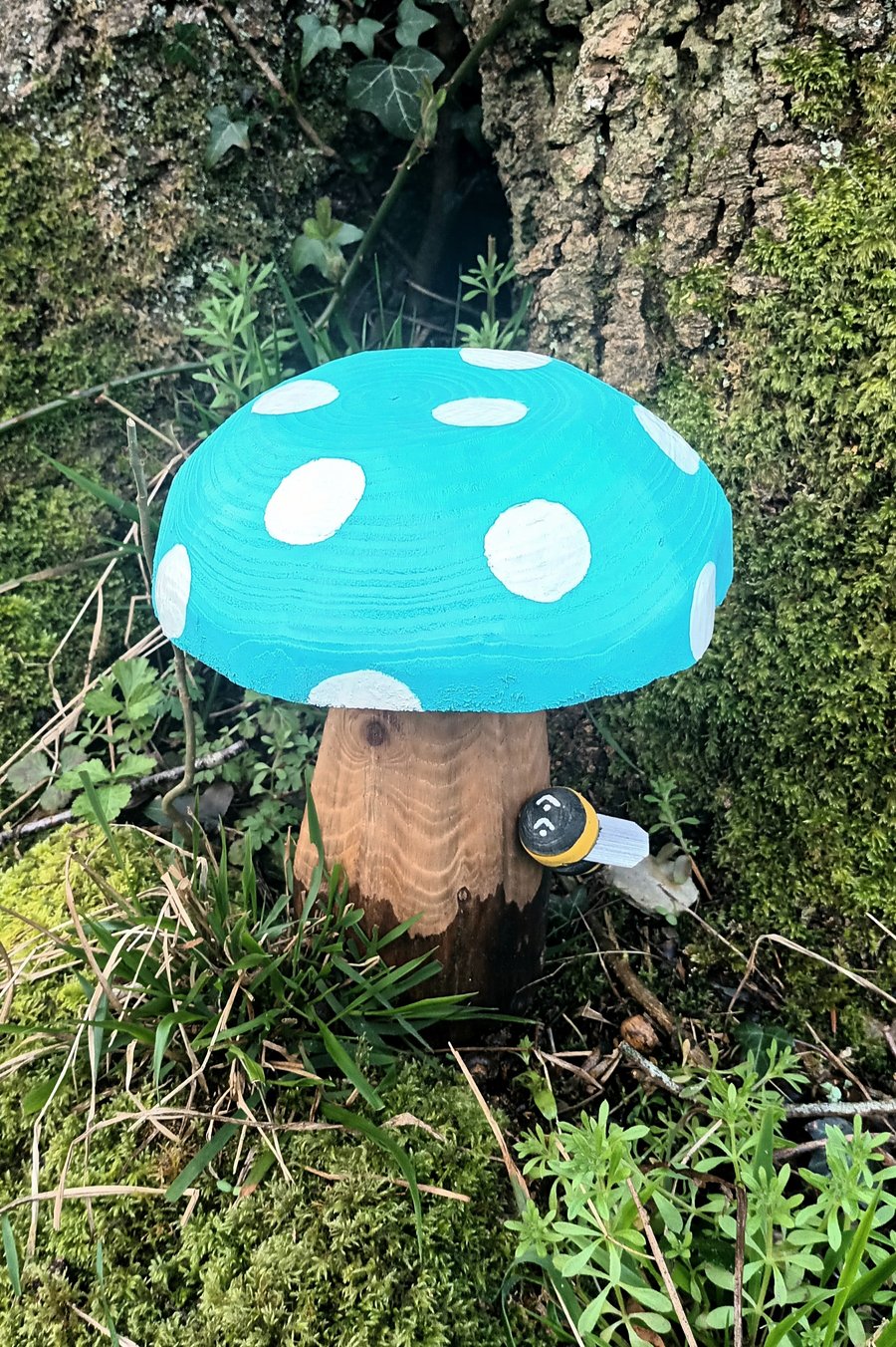 Blue Spotty Toadstool