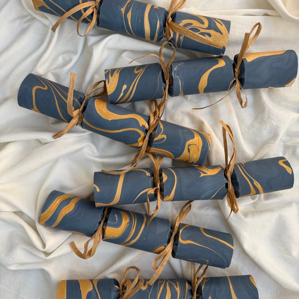 Luxury Handmade Christmas Crackers Box of 6 