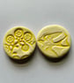 Set of 2 ceramic fridge magnets, keepsakes