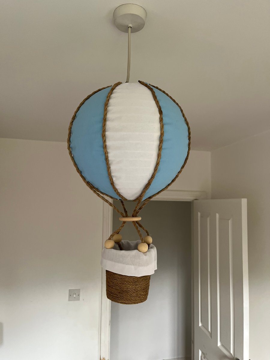 Hot air balloon pending lampshade 