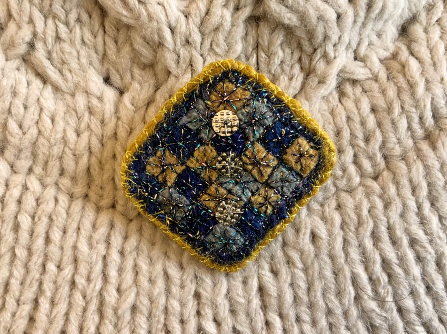 Checkered Wool Brooch.