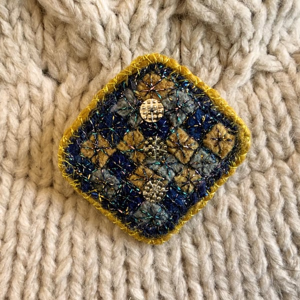 Checkered Wool Brooch.