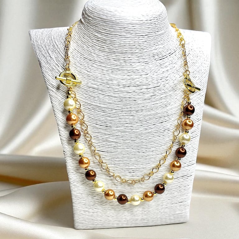 Elegant Faux Pearl Necklace with Toggle Clasp Feature