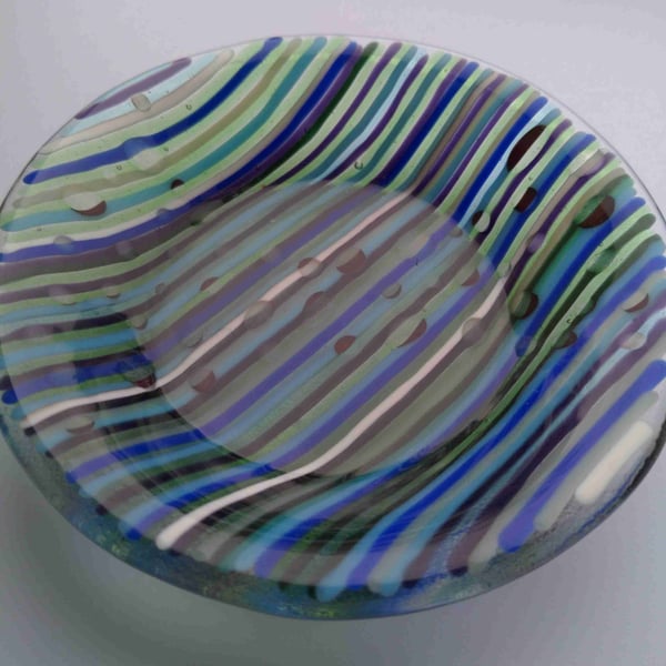 Round Fused Glass dish 13cm  Reactive colours