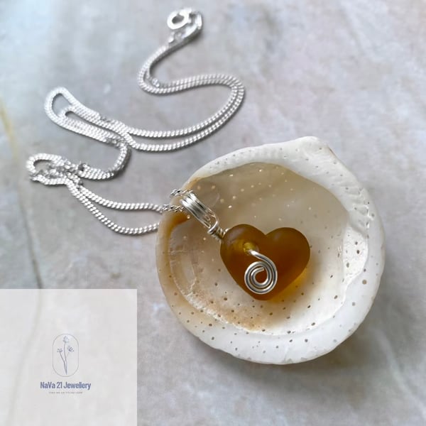 Amber Seaglass heart pendant Ref:ASGHP140122