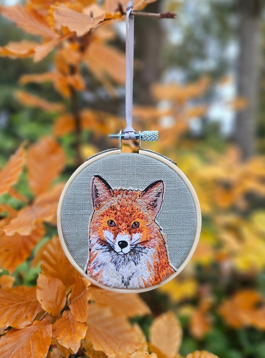 Fox mini hoop, handmade hanging decoration, embroidered