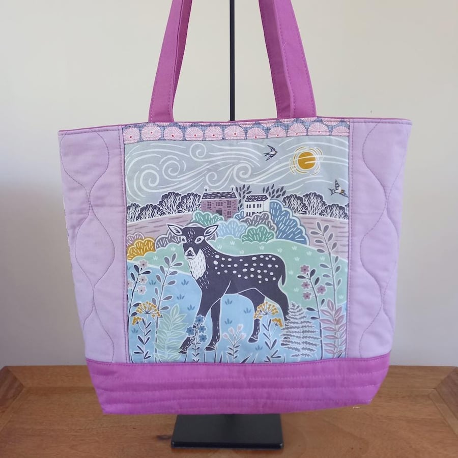 Fawn quilted tote bag