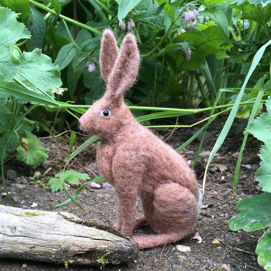 Brown hare, needle felted, ornamental woollen sculpture