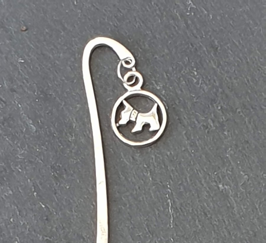 Silver-plated Metal Bookmark with Little Dog Charm