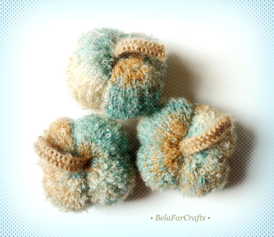 Knitted fuzzy pumpkin - Blue Christmas - Winter home decor