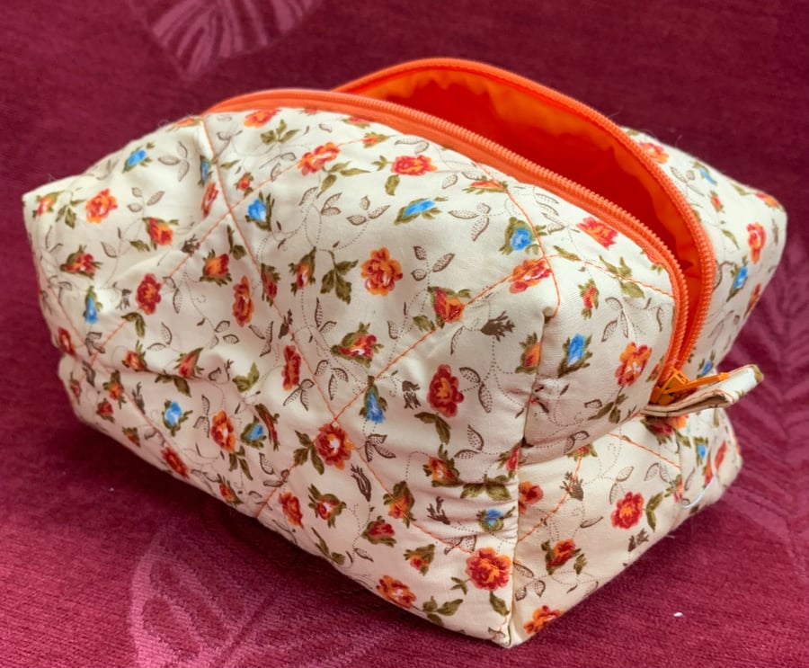Floral, Quilted Handmade Makeup Bag