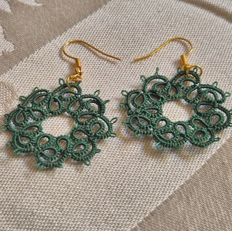 Forest Green Handmade Tatting Lace Earrings – G... - Folksy