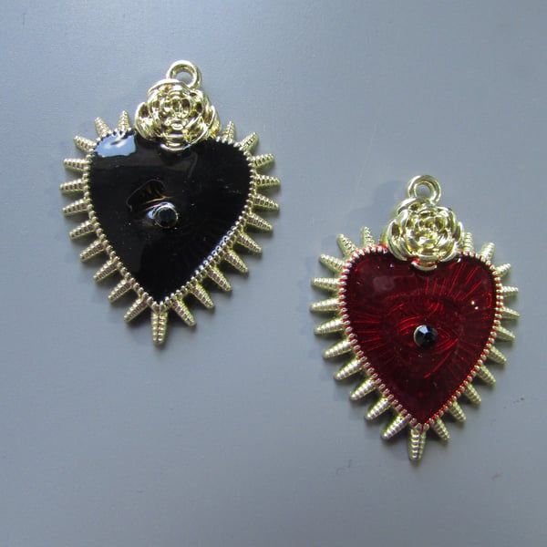 Filigree Heart charm pendant 2 colours to choose