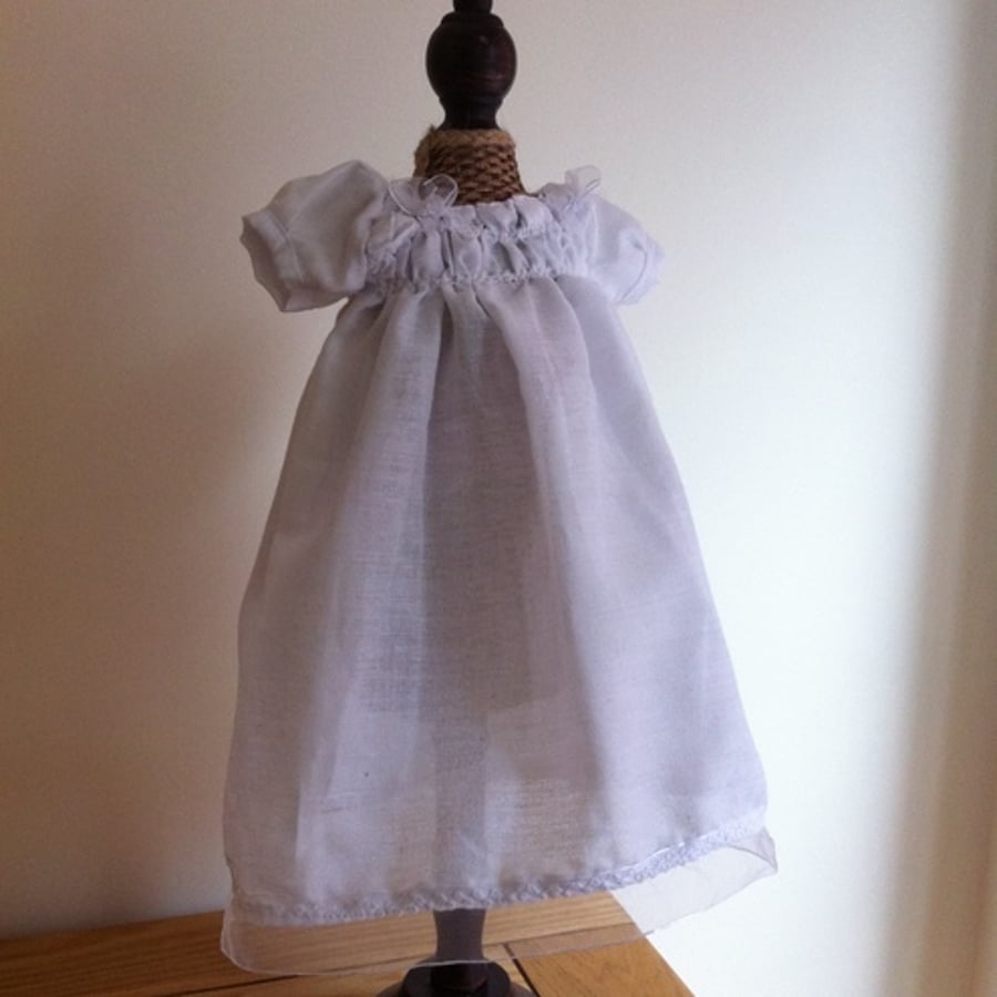 Reduced - Doll's nightie 