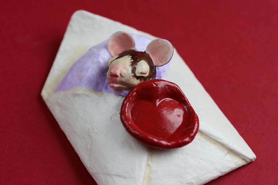 violet valentine mouse