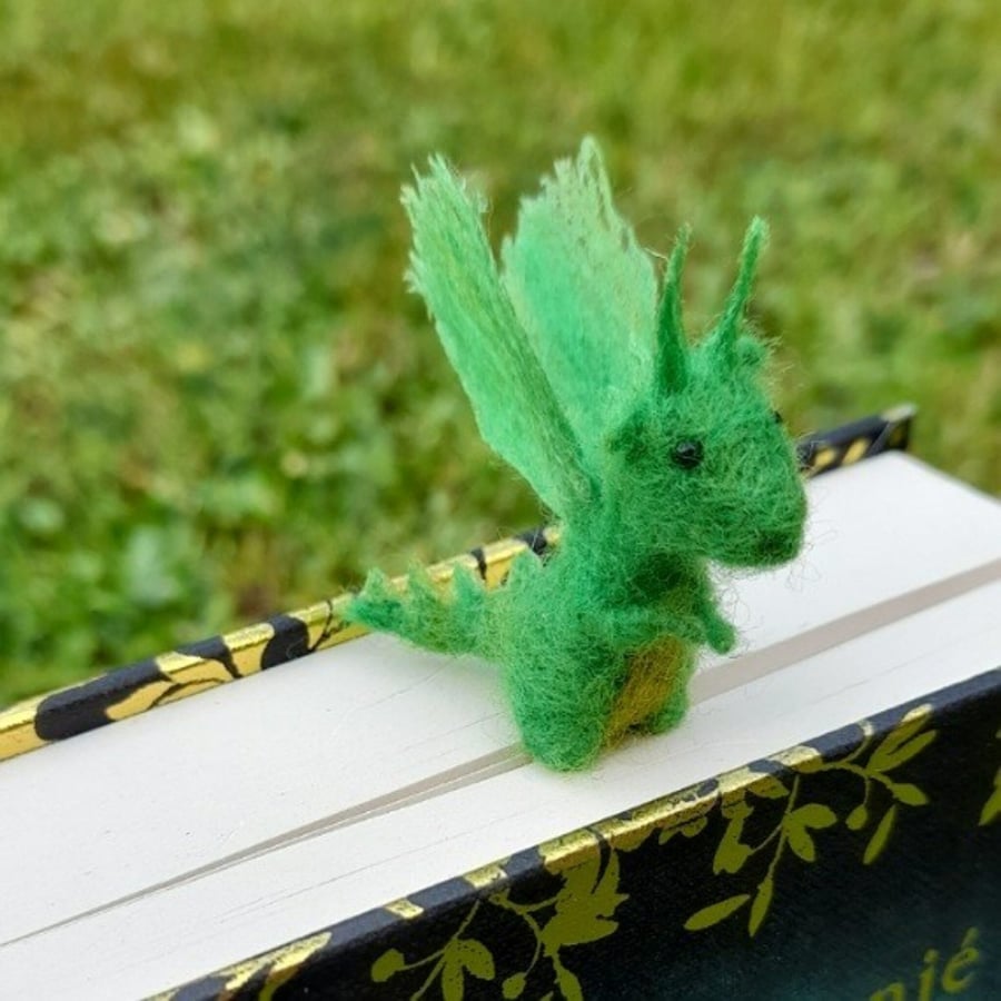 Book Dragon Pagemarker
