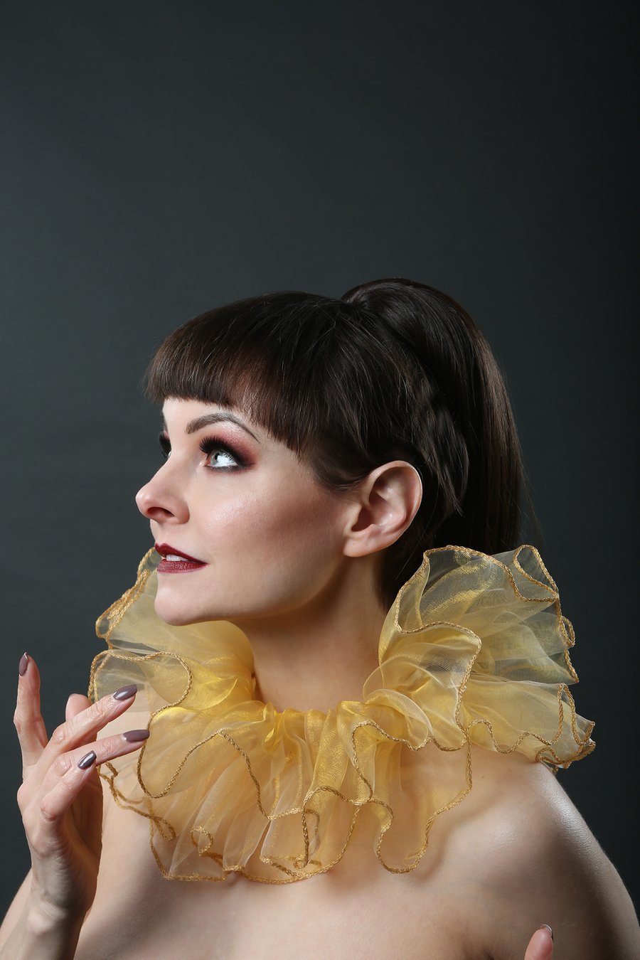 Luxury Pierrot Gold Clown Ruff Costume