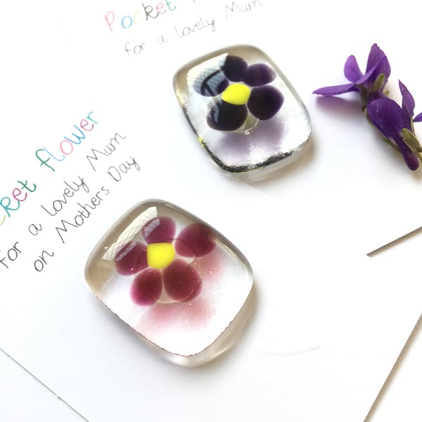  fused glass flower card