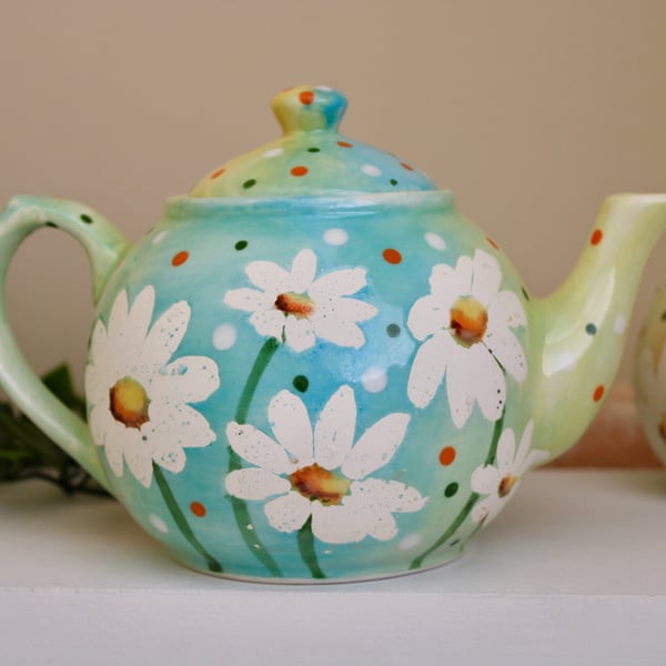 Ceramic Daisy Teapot