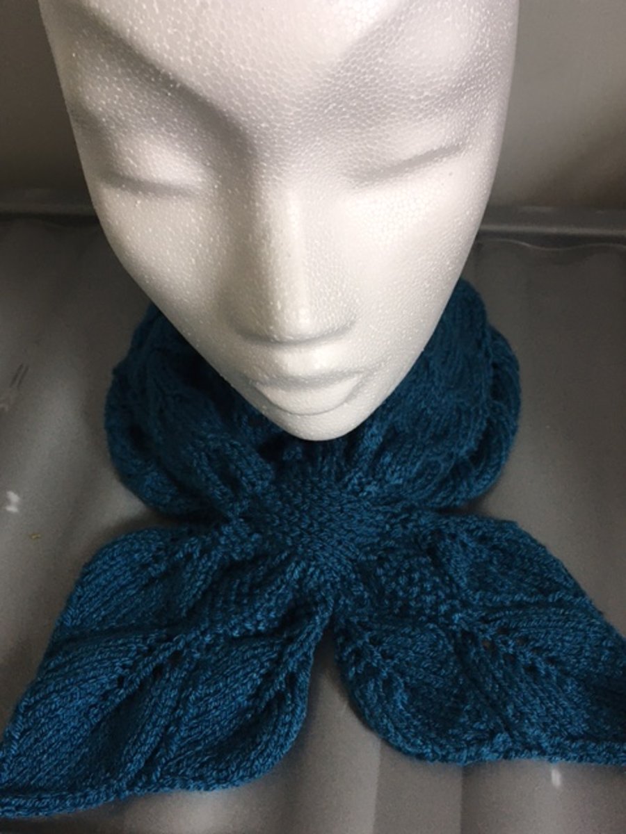 Cables & Leaves Ladies Knitted Scarf - Petrol Blue