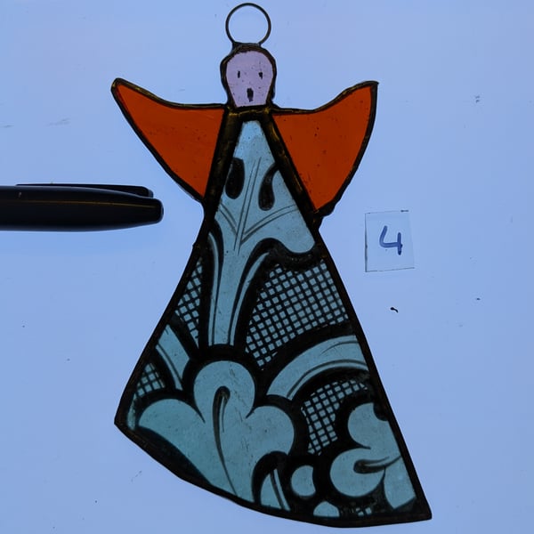 Crazy stained glass Christmas angels wit painte bodies and faces and plain wings