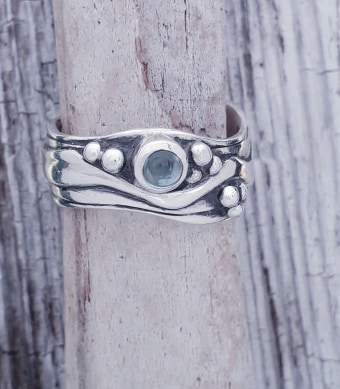 Medium Wave Ring with Topaz Size L-S