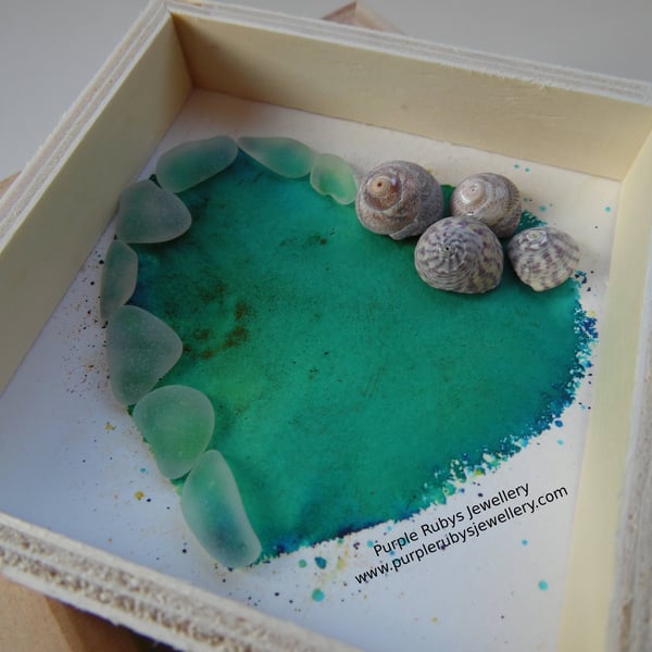 Heart of Cornwall Sea Green Tie-Dye Sea Glass Picture P185