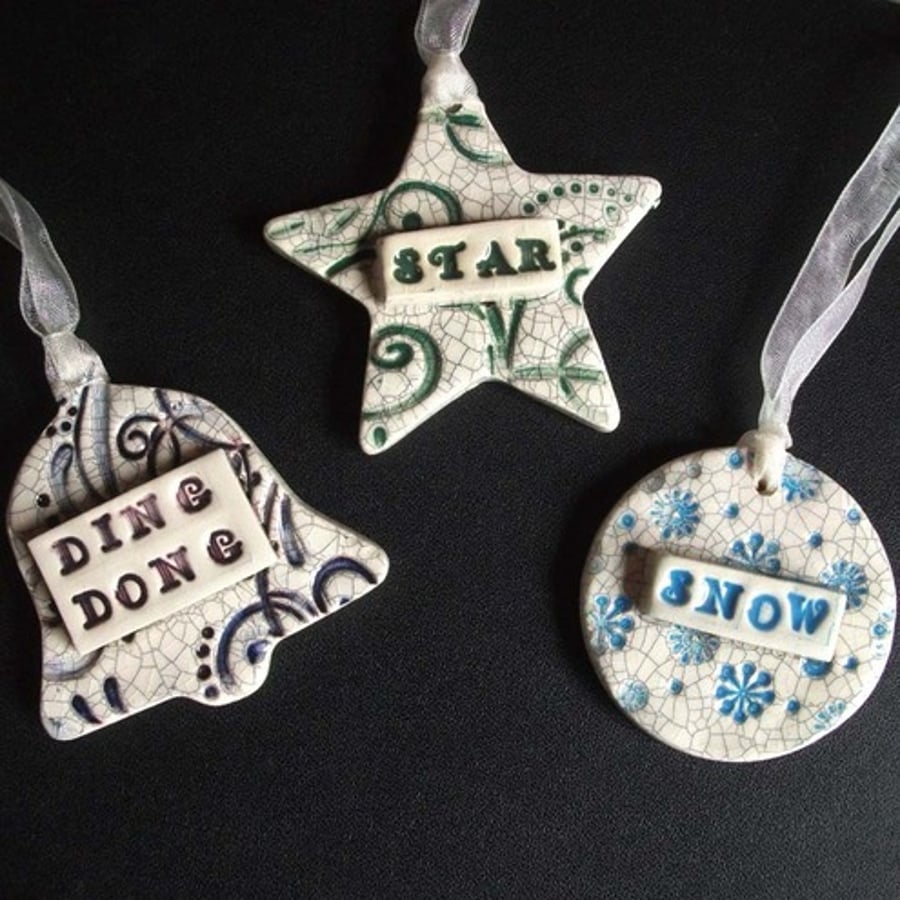 SALE Set of 3 vintage style ceramic Xmas decorations