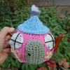 Knitted tea cosy - Country cottage design  to fit a one cup teapot, acrylic yarn