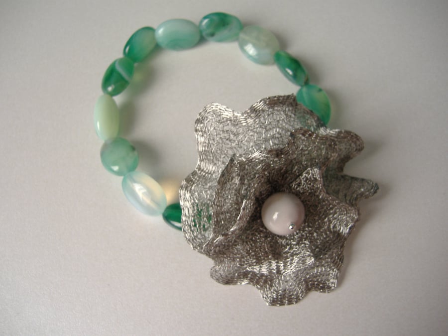 Green Agate Flower Bracelet  - Handmade - Genuine Gemstone