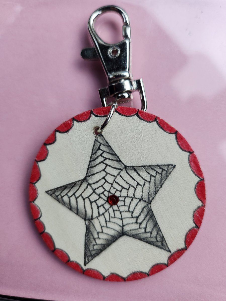 Hand drawn star keyring