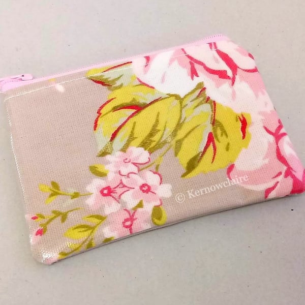Coin purse with beige with pink flowers