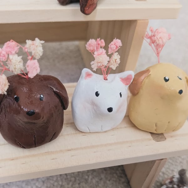 'Dinky Dog' Mini Faux Flower Vase (white)