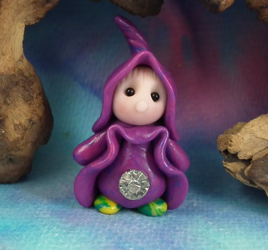 Tiny Garden Gnome 'Dilly' with gemstone 1.5" OOAK Sculpt by Ann Galvin